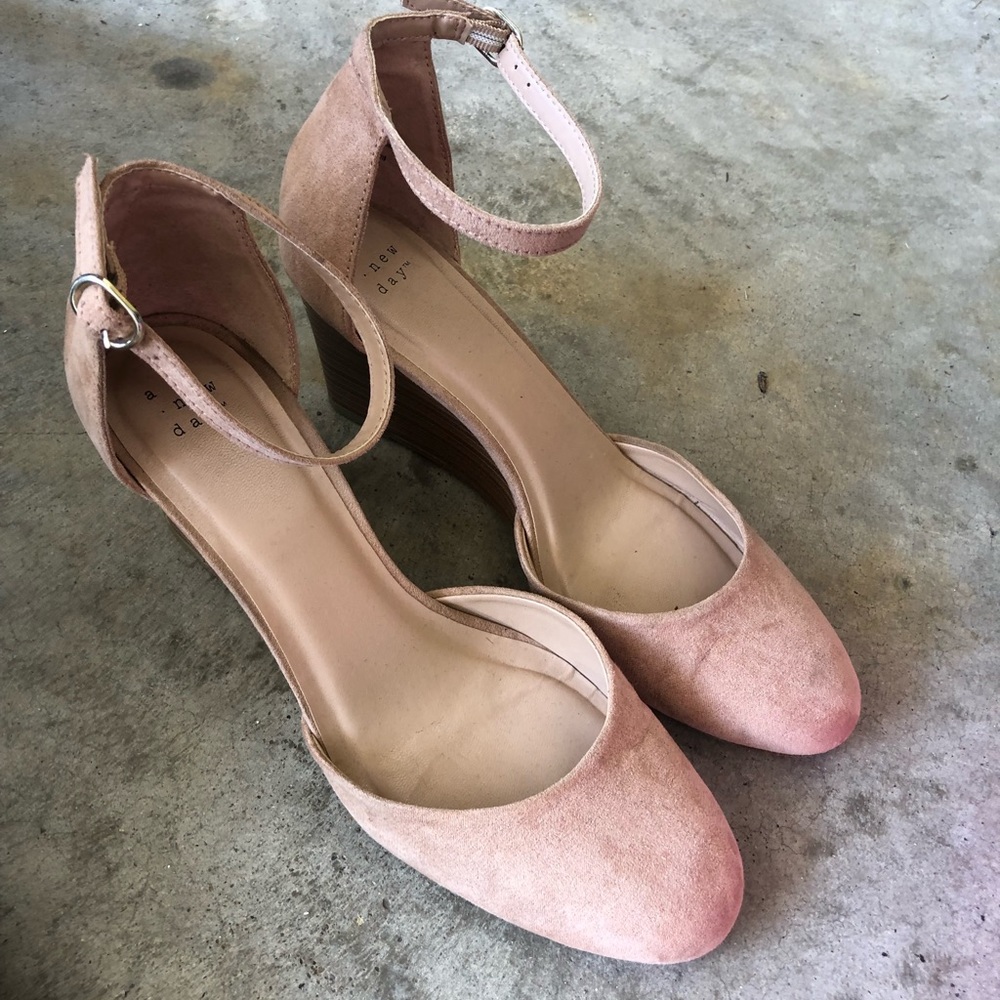 9.5 womens wedge sandal with ankle strap